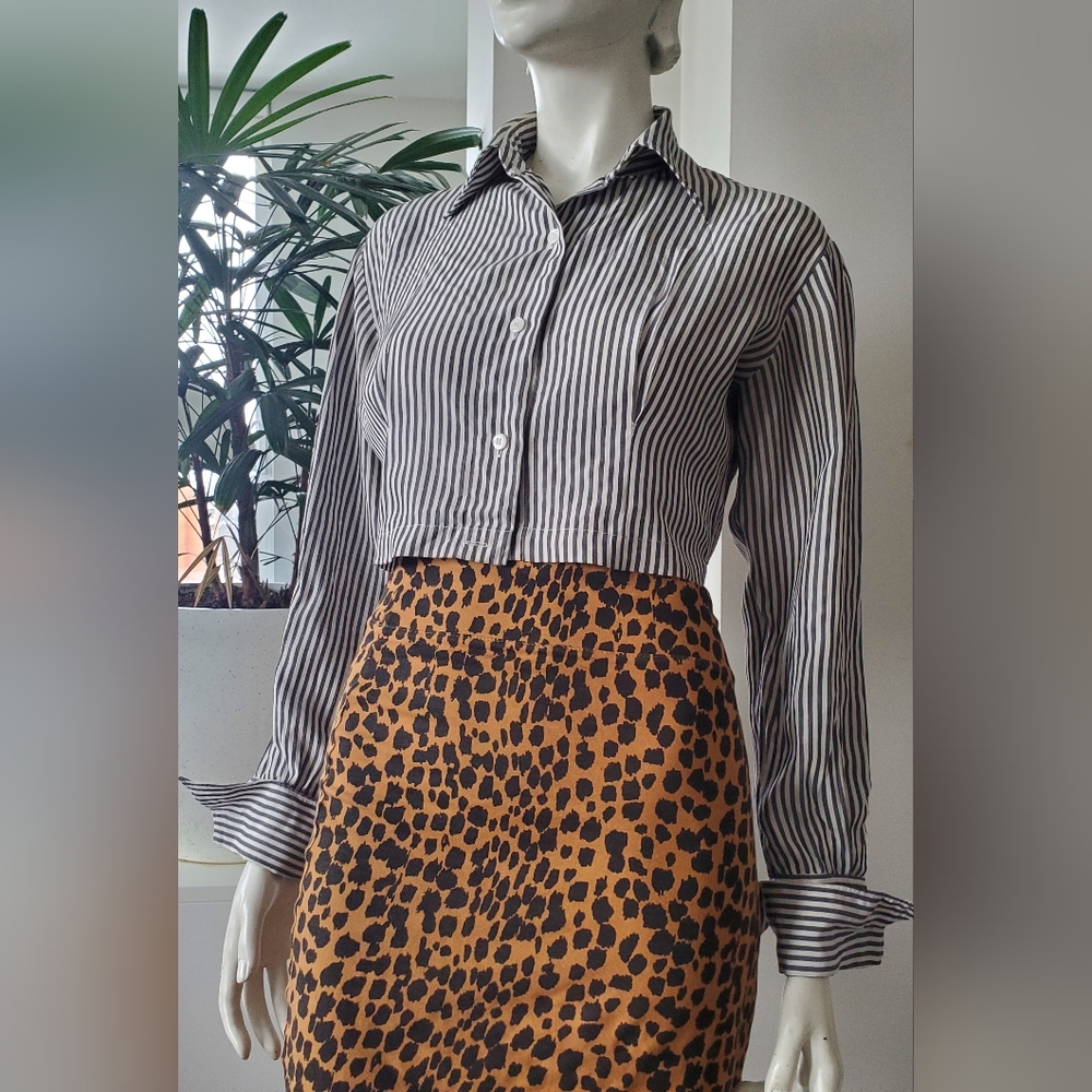 Cropped French Cuff Striped Blouse